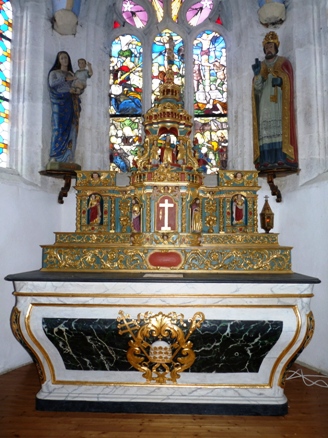 Vue d'ensemble de l'autel